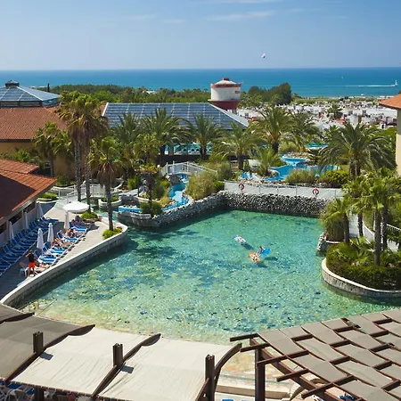 Club Grand Aqua Hotel 5*